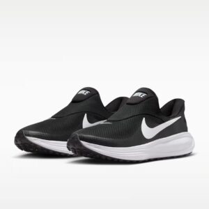 Nike Revolution 8 EasyOn